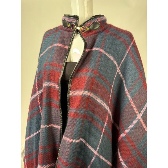 Apt. 9 Womens Plaid Poncho With Faux Leather Trim & Clasp Closure - Picture 7 of 16